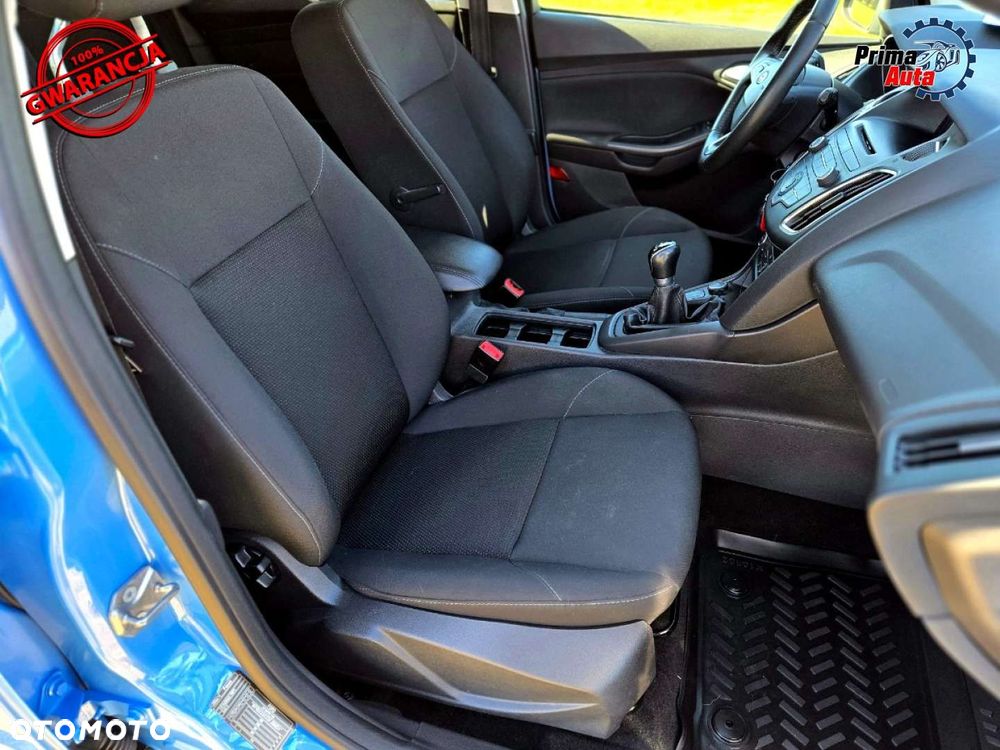 Ford Focus - 23