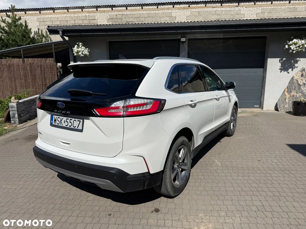 Ford Edge - 8