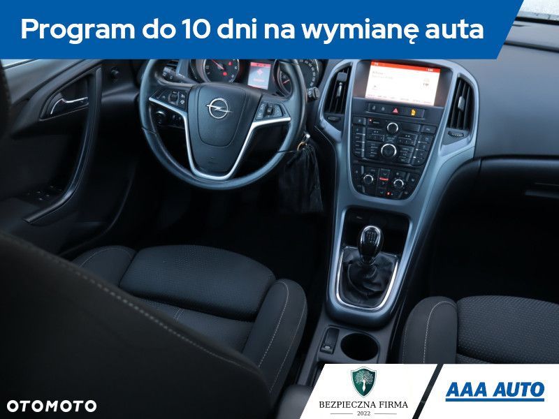 Opel Astra - 9