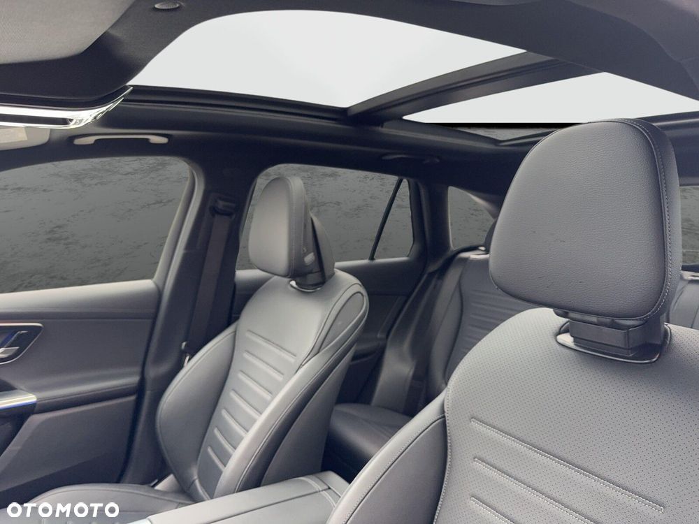 Mercedes-Benz GLC - 19