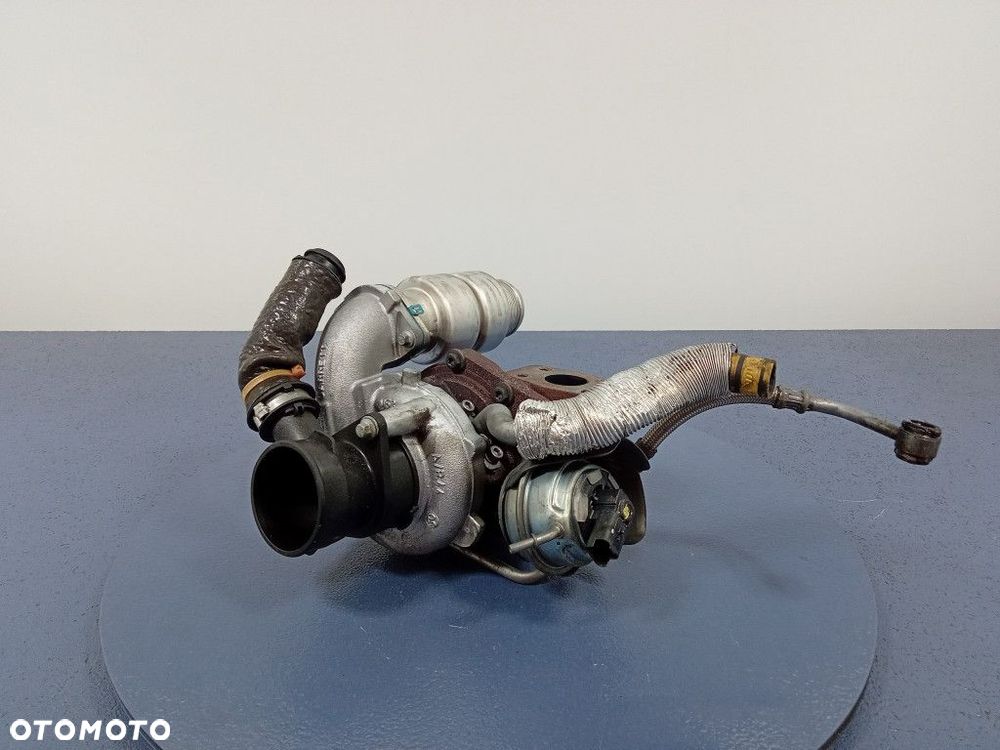 VOLVO V40 II 1.6 D TURBOSPRĘŻARKA 9696120680 - 1