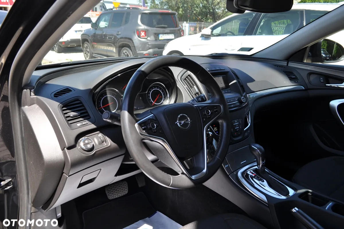 Opel Insignia 1.6 T Edition EU6 - 14