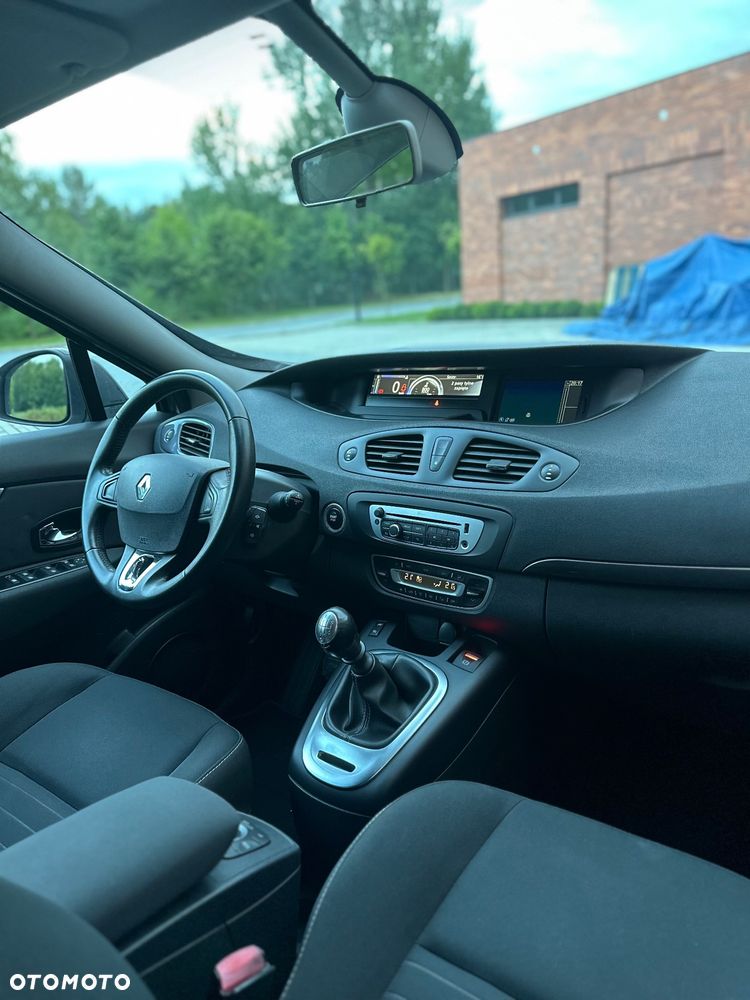 Renault Scenic ENERGY TCe 130 S&S Bose Edition - 35