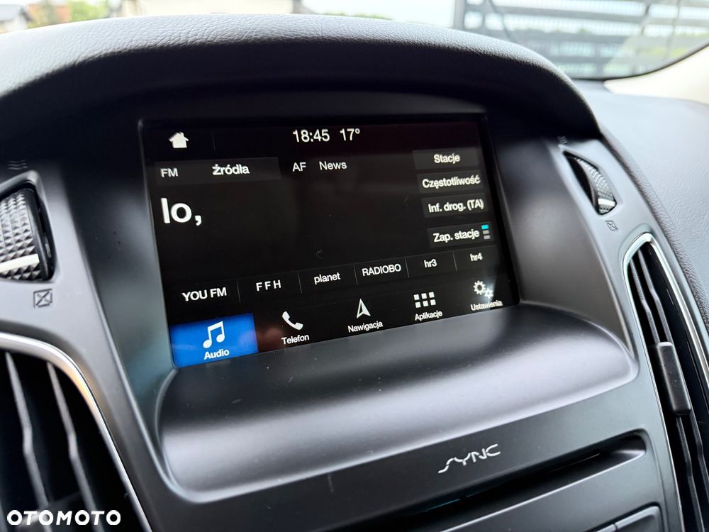 Ford Focus - 32