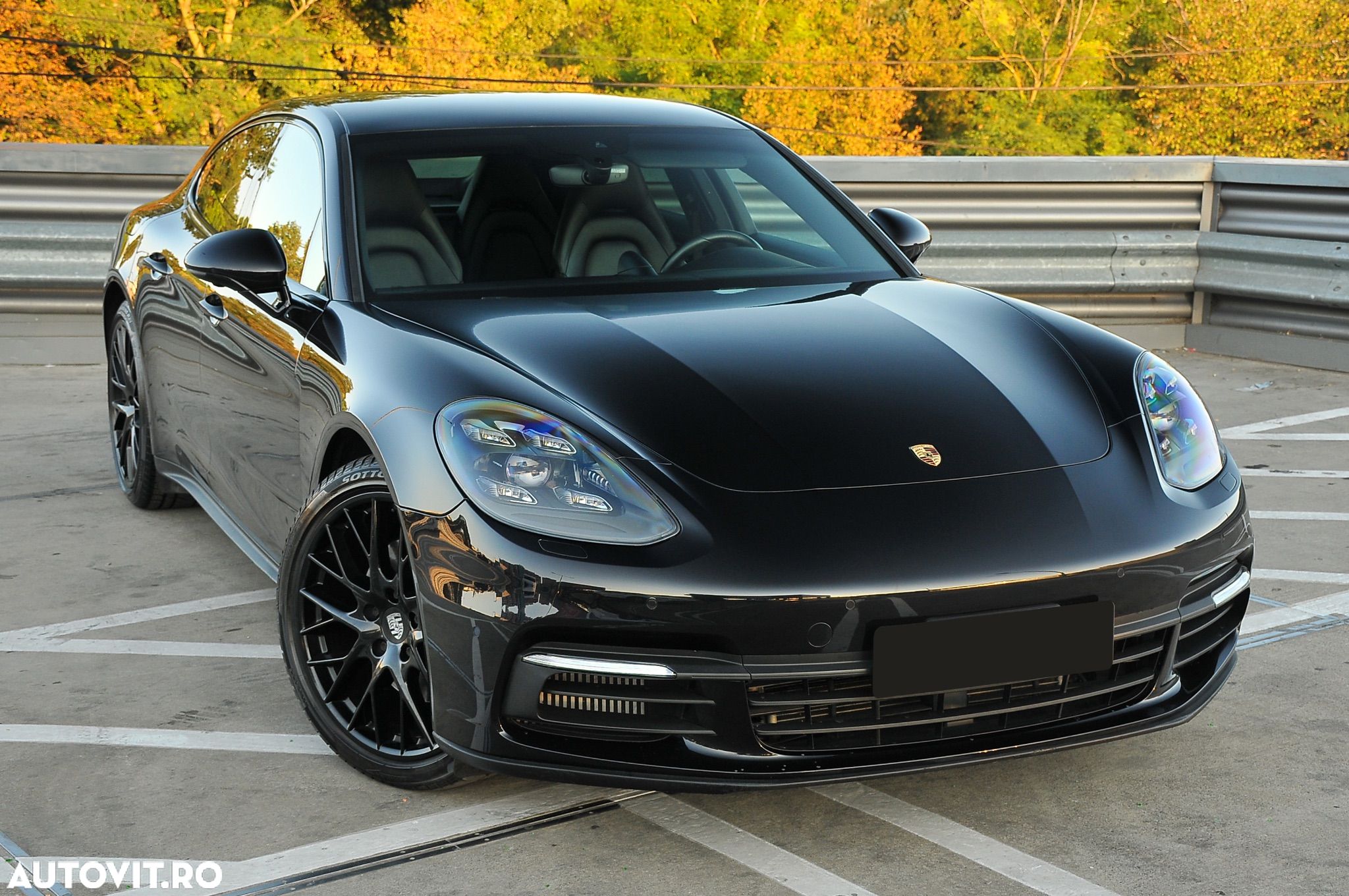 Porsche Panamera 4S - 1