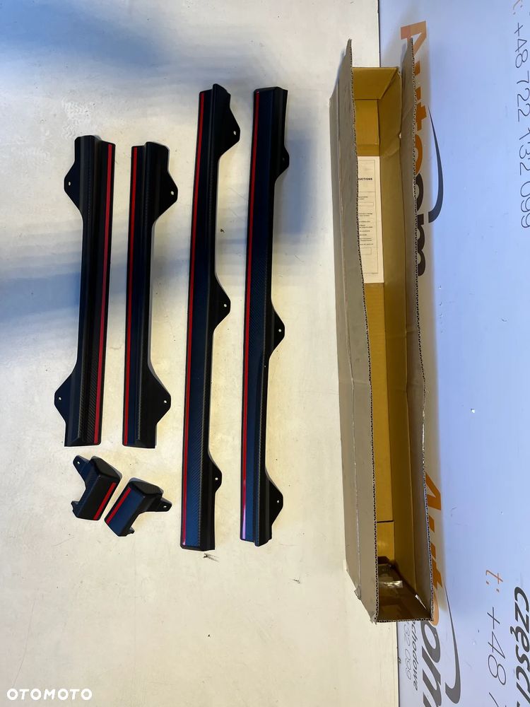 MITSUBISHI ECLIPSE CROSS 18- LISTWY NAKŁADKI NA PROGI KOMPLET MZ576677EX NOWE - 2