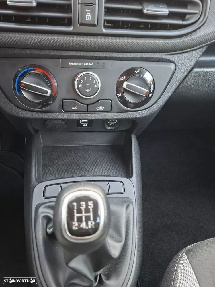 Hyundai i10 1.0 Connect & Go - 19