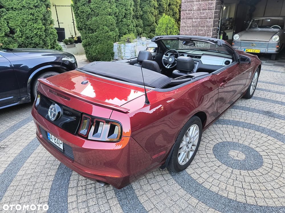 Ford Mustang 3.7 V6 Premium - 4