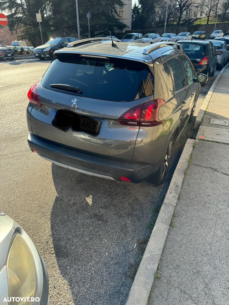 Peugeot 2008 1.2 PureTech Turbo S&S Allure - 32