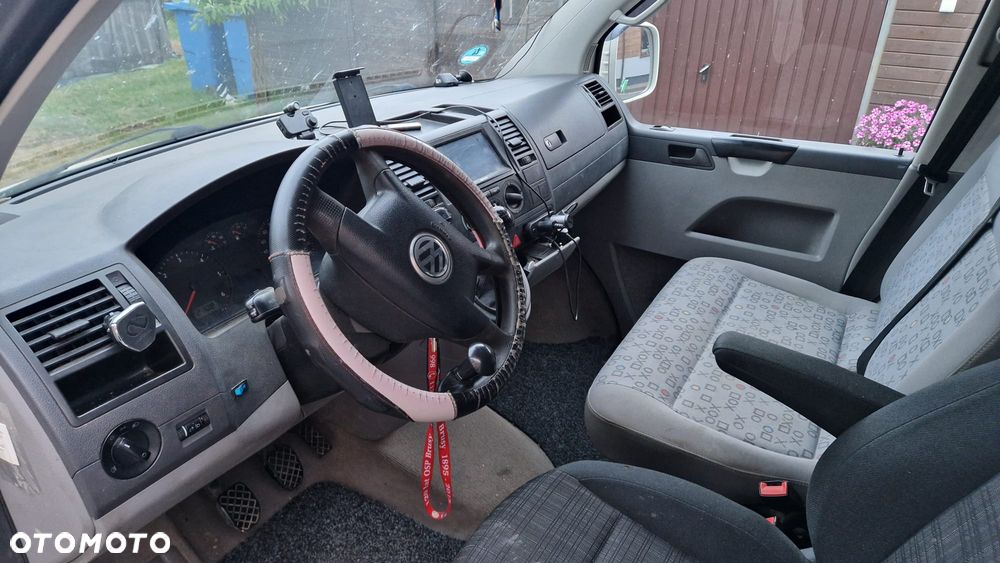 Volkswagen Transporter - 8