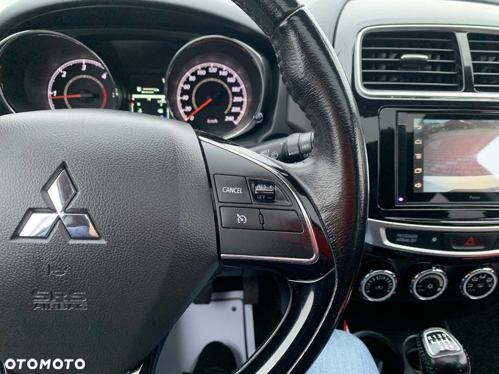 Mitsubishi ASX 1.6 DI-D 2WD Top - 23