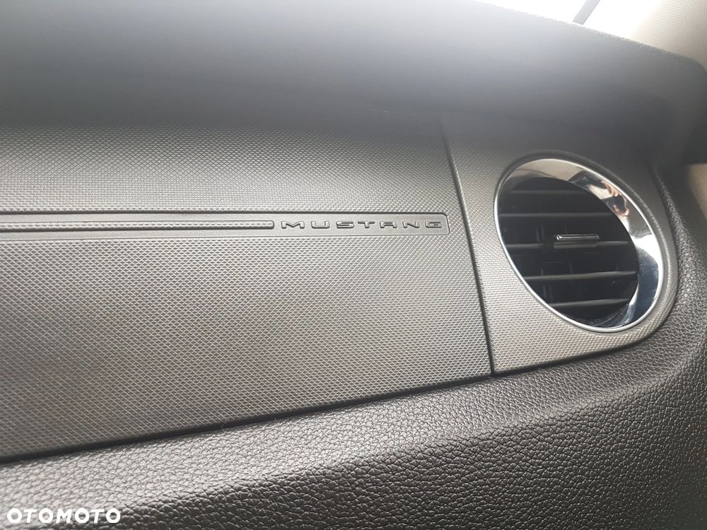 Ford Mustang 3.7 V6 - 11