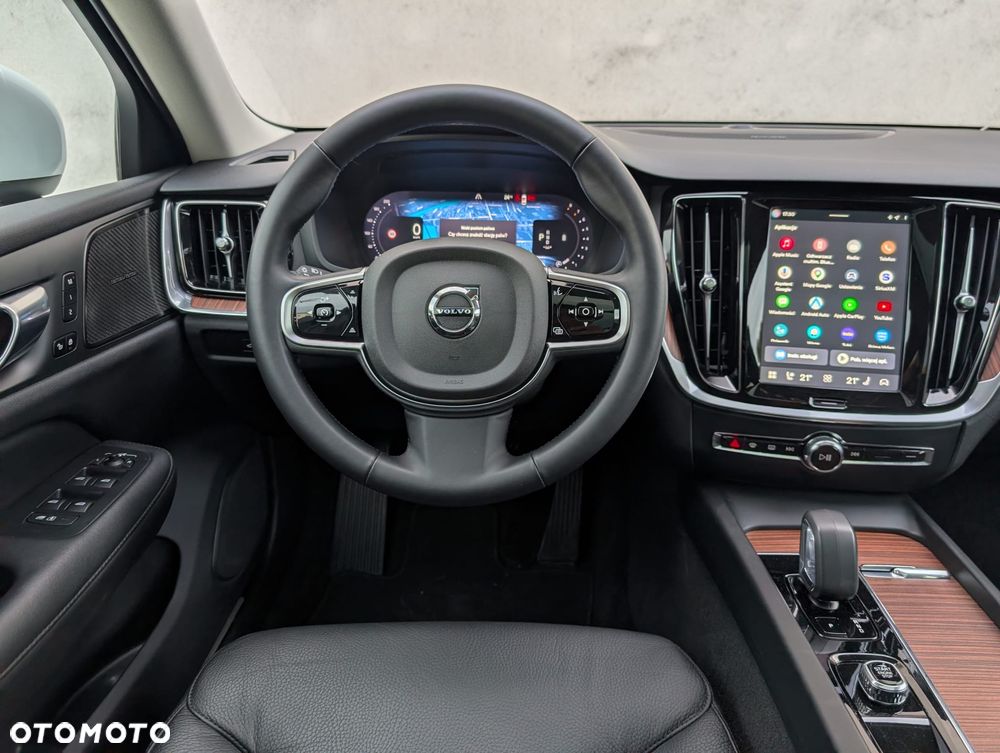 Volvo V60 B5 B AWD Plus Dark - 8