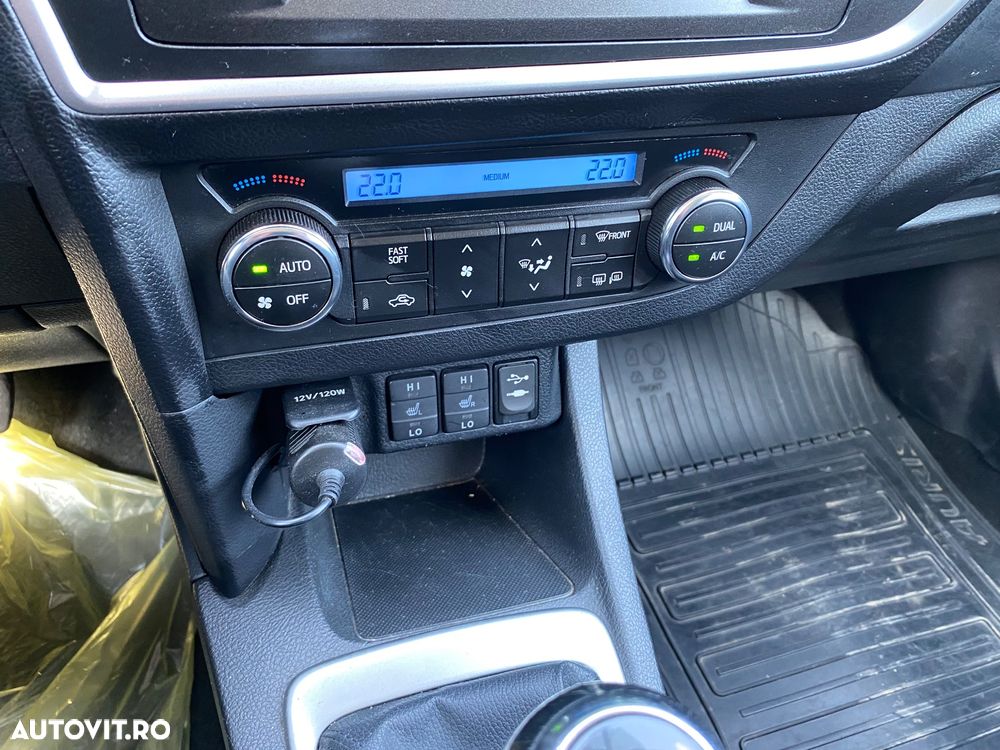 Toyota Auris 1.4 D-4D Comfort - 8