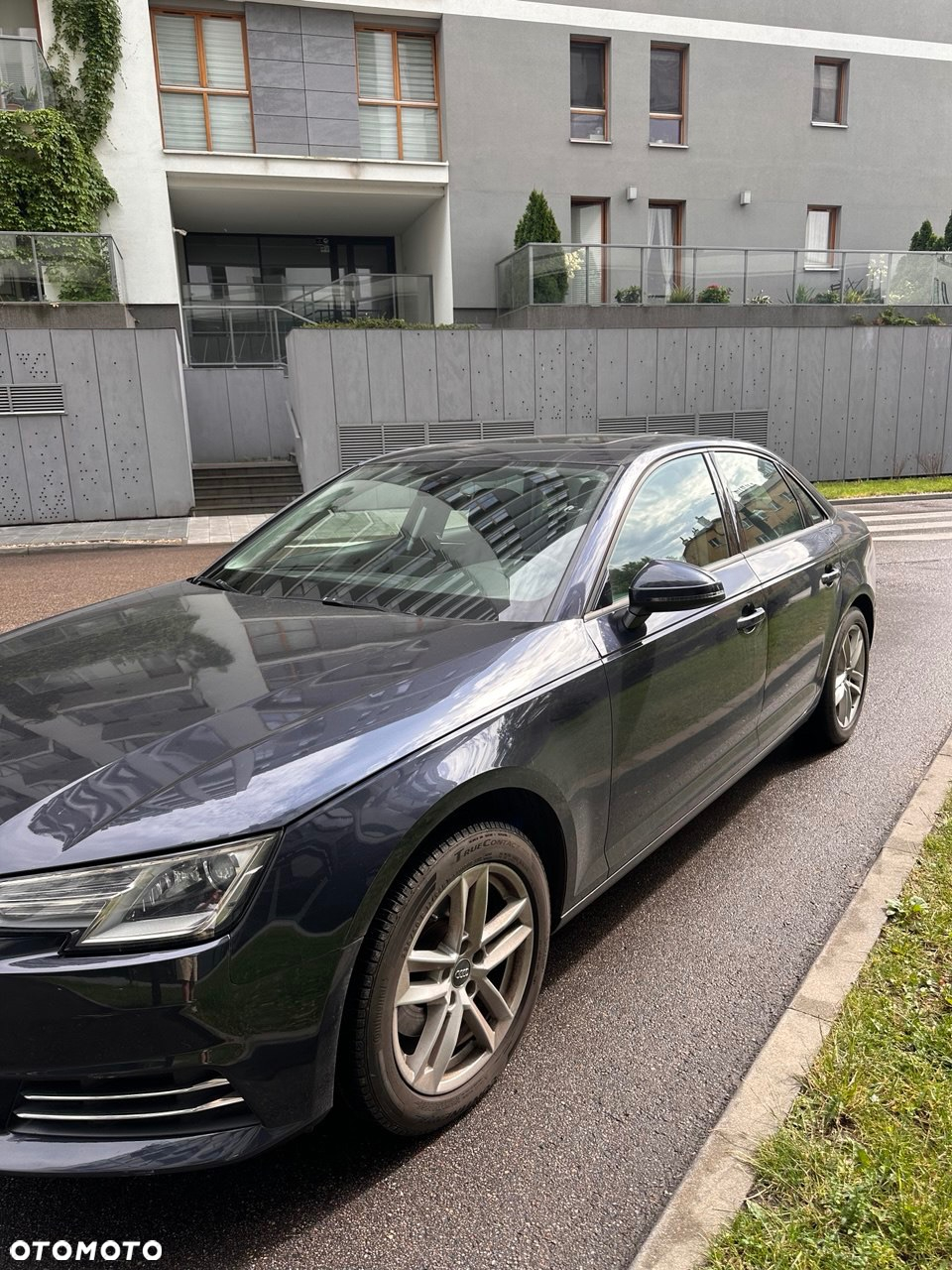 Audi A4 2.0 TFSI ultra S tronic - 2