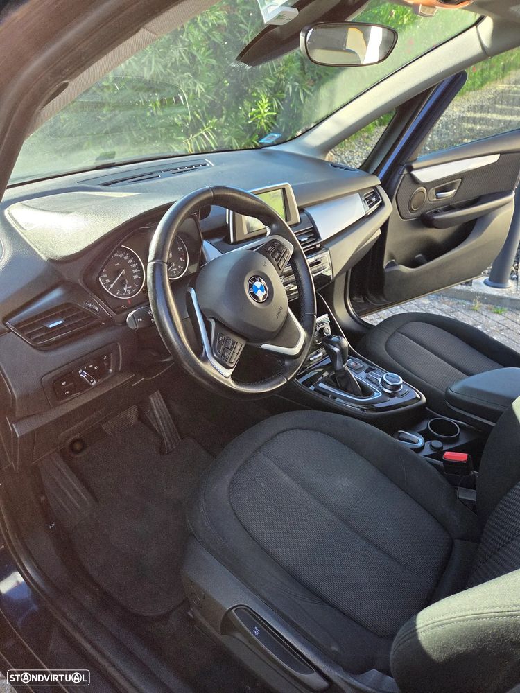BMW 218 Gran Tourer d 7L Line Luxury Auto - 6