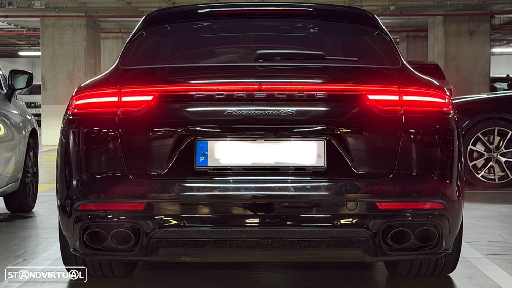 Porsche Panamera Sport Turismo 4S - 11