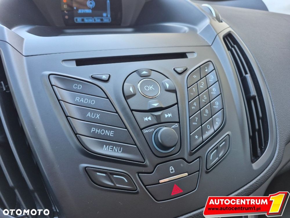 Ford Kuga - 26