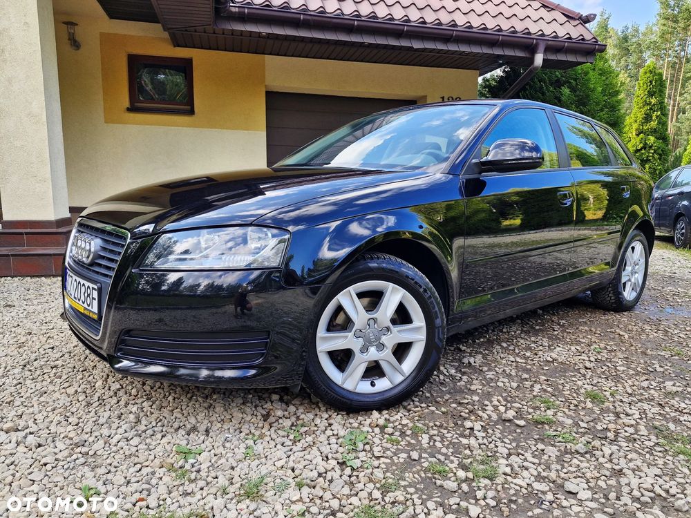 Audi A3 Sportback 1.6 Attraction - 5