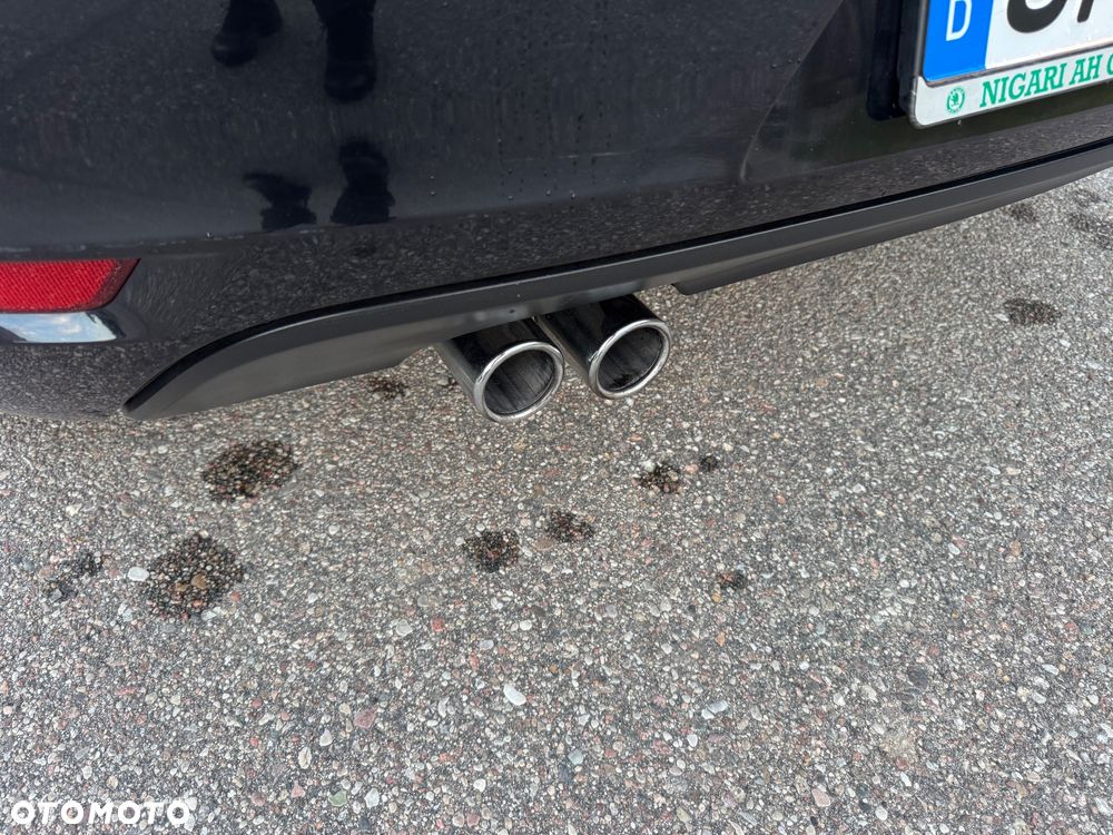 Volkswagen Golf 2.0 TDI DPF DSG GTD - 17