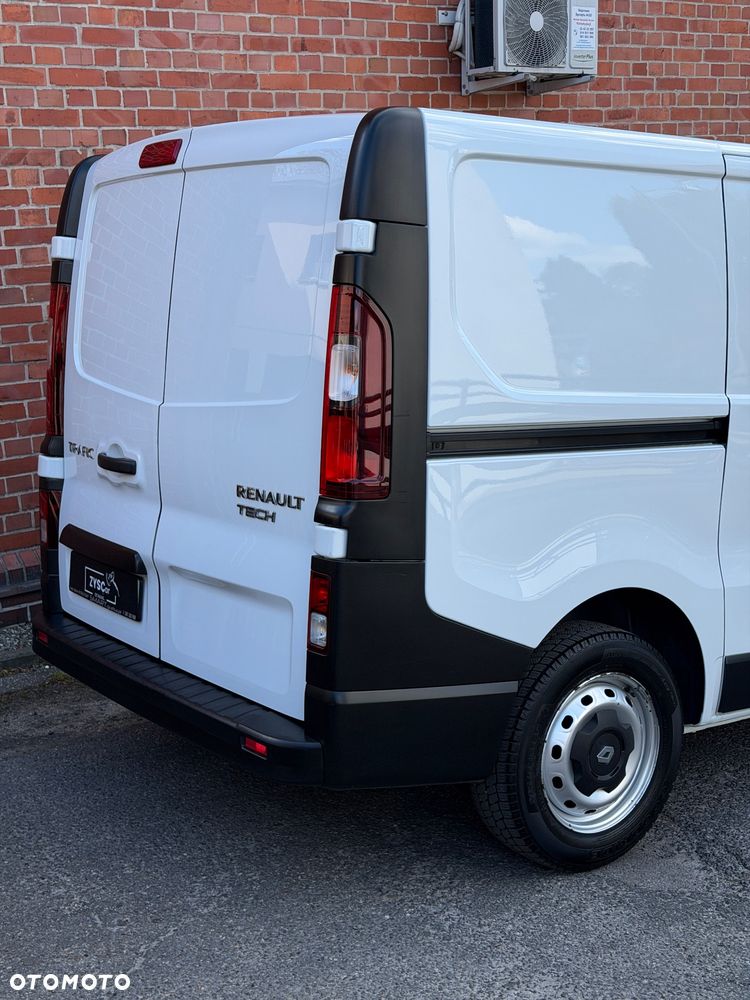 Renault Trafic - 11