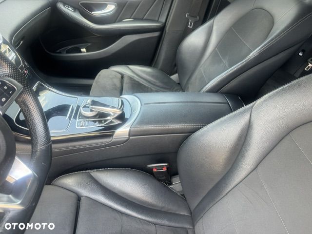 Mercedes-Benz GLC 250 d 4Matic 9G-TRONIC AMG Line - 13