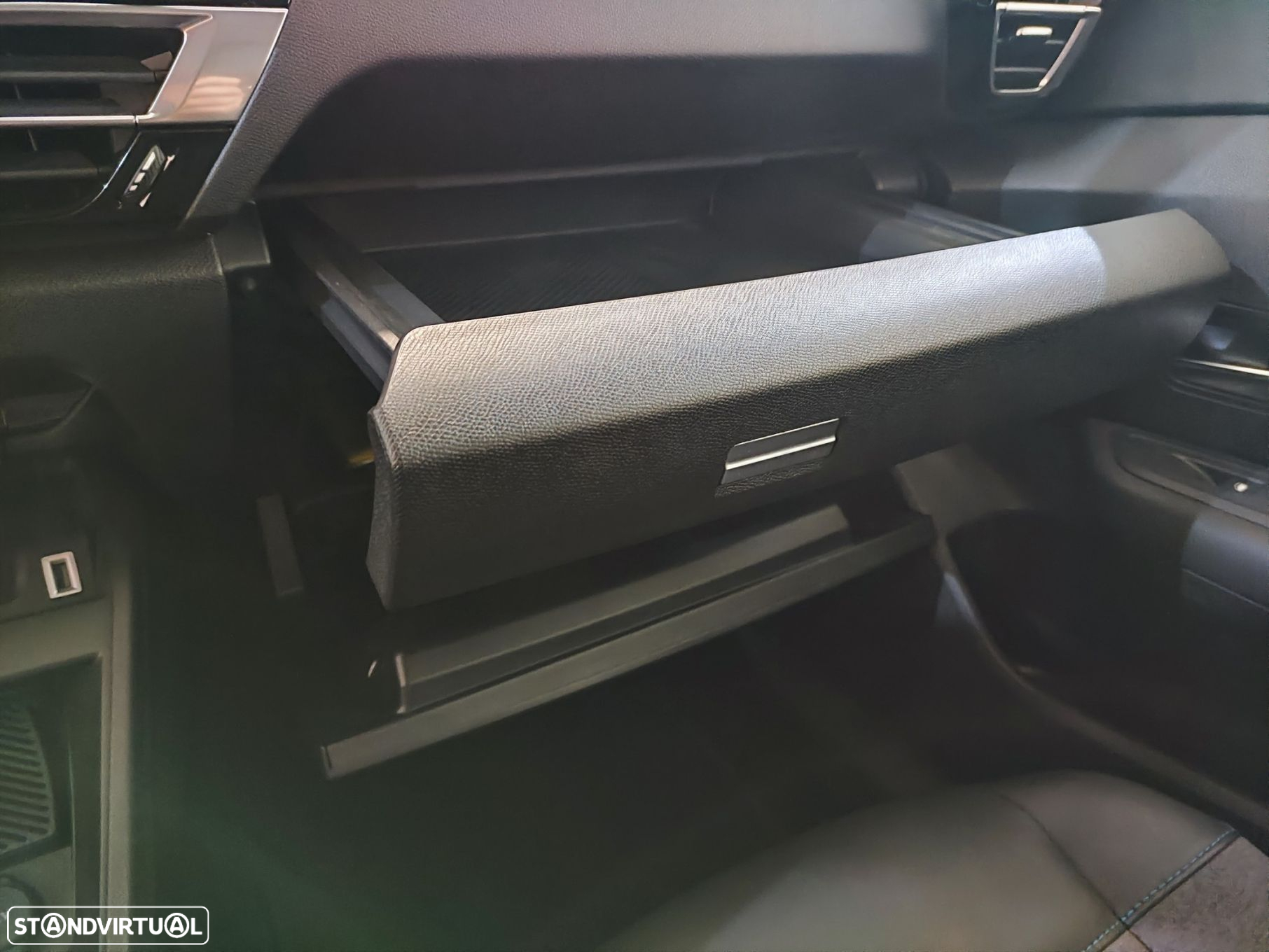 Citroën C4 1.5 BlueHDi Feel Pack EAT8 - 23