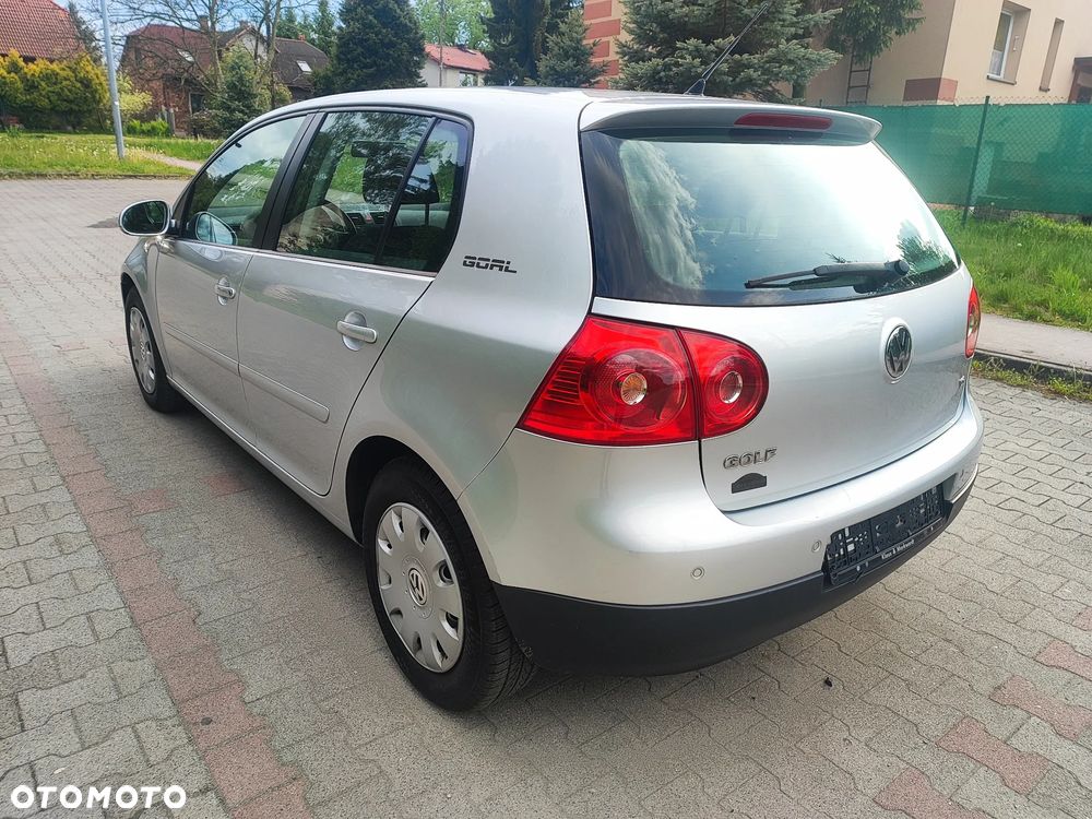 Volkswagen Golf 1.6 Goal - 13