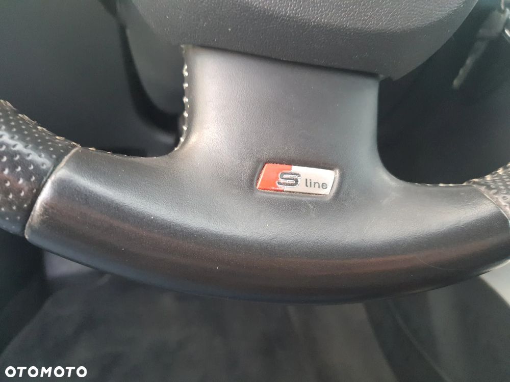 Audi A4 Limousine 2.0 TDI DPF S line Sportpaket (plus) - 31