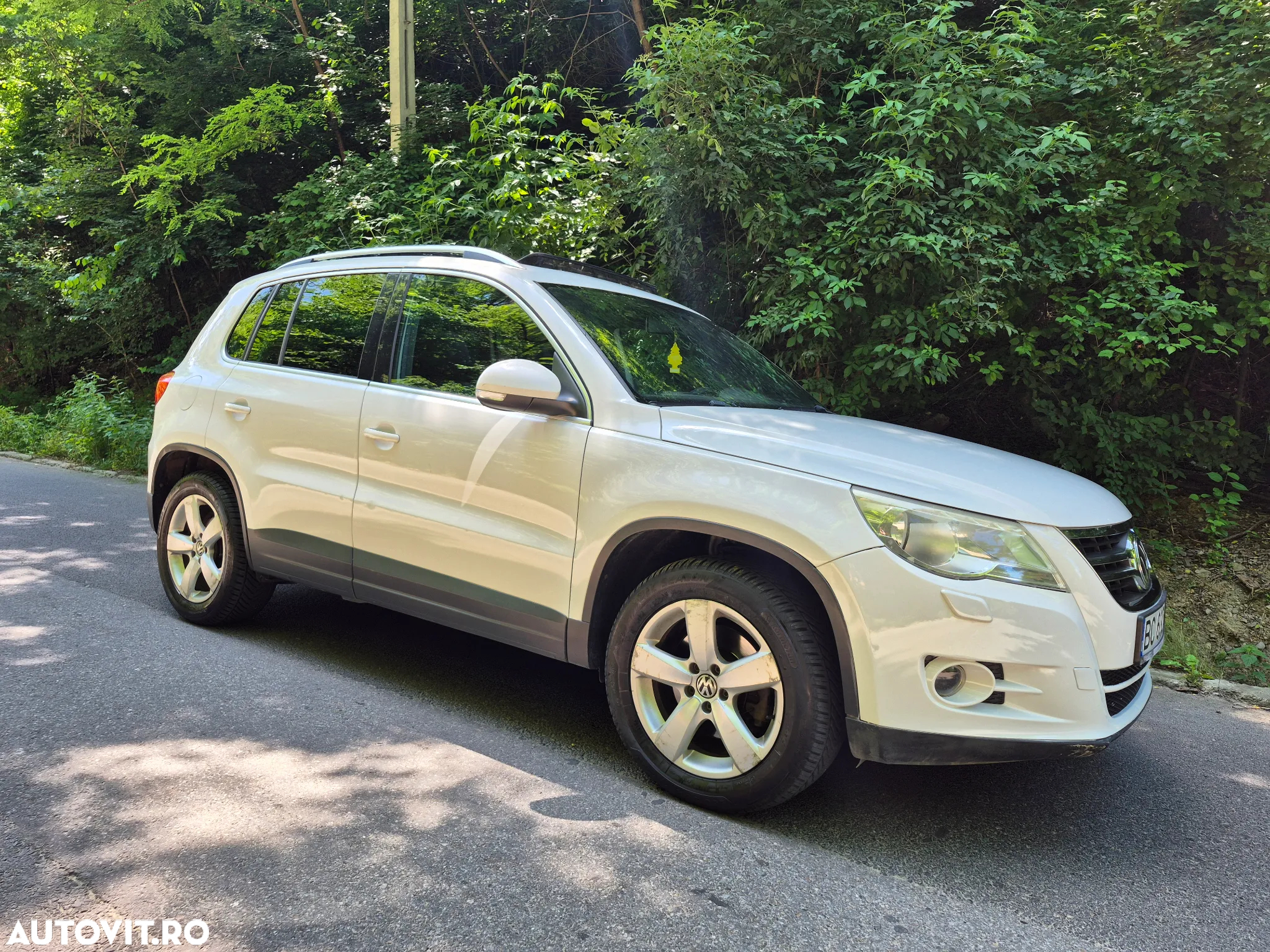 Volkswagen Tiguan 2.0 TDI DPF 4Motion Track&Field - 8