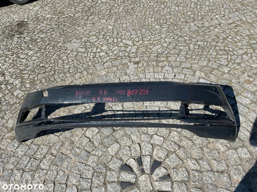 Zderzak VW Passat B8 3G0807221 4xPDC