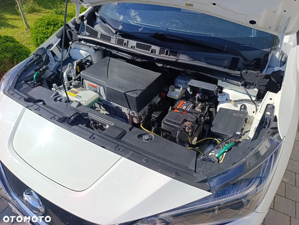 Nissan Leaf 40kWh N-Connecta - 25