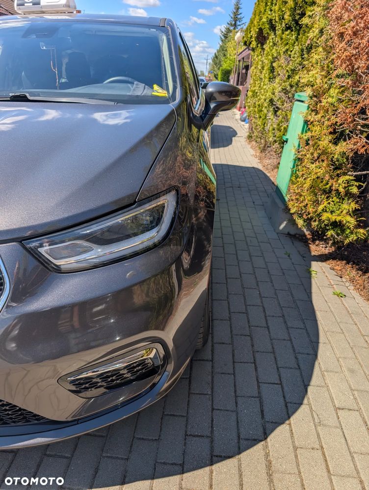 Chrysler Pacifica - 23