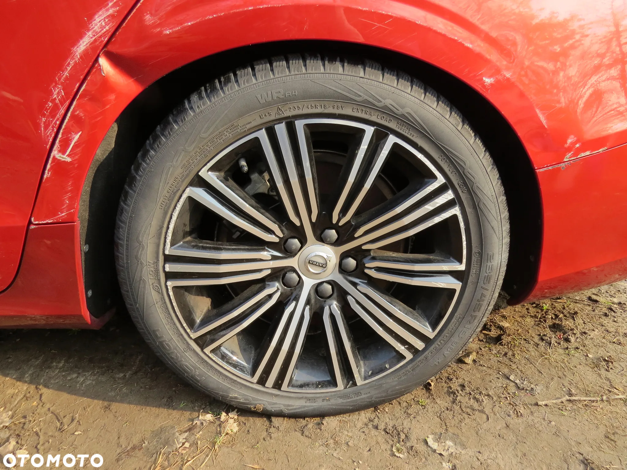 VOLVO S60 III 2.0 T5 B4204T26 LAKIER 725 NA CZĘŚCI - 19