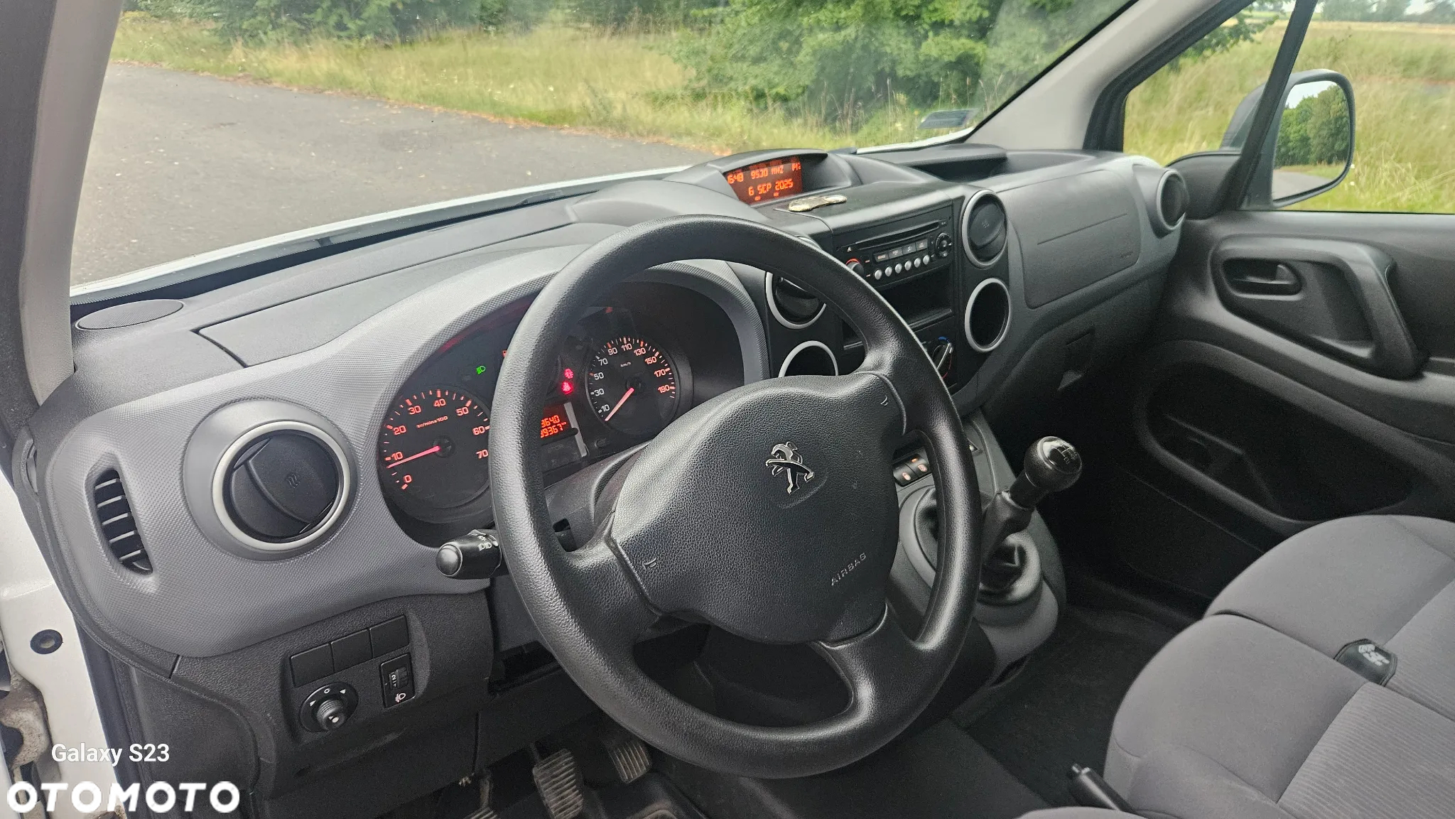 Peugeot Partner - 8