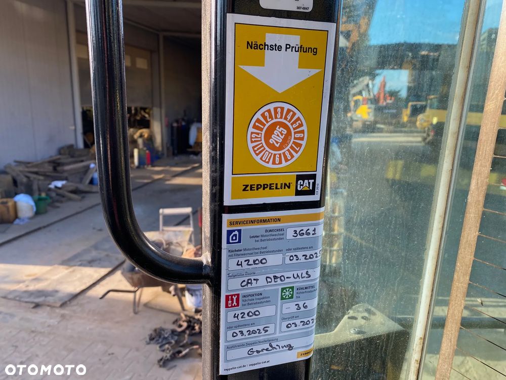 Caterpillar CAT 908M, 2017 ROK, 3900 MTH, ŁYŻKA OTWIERANA + WIDŁY, z NIEMIEC, - 16