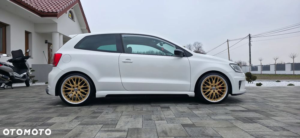 Volkswagen Polo 1.6 TDI DPF Highline - 12