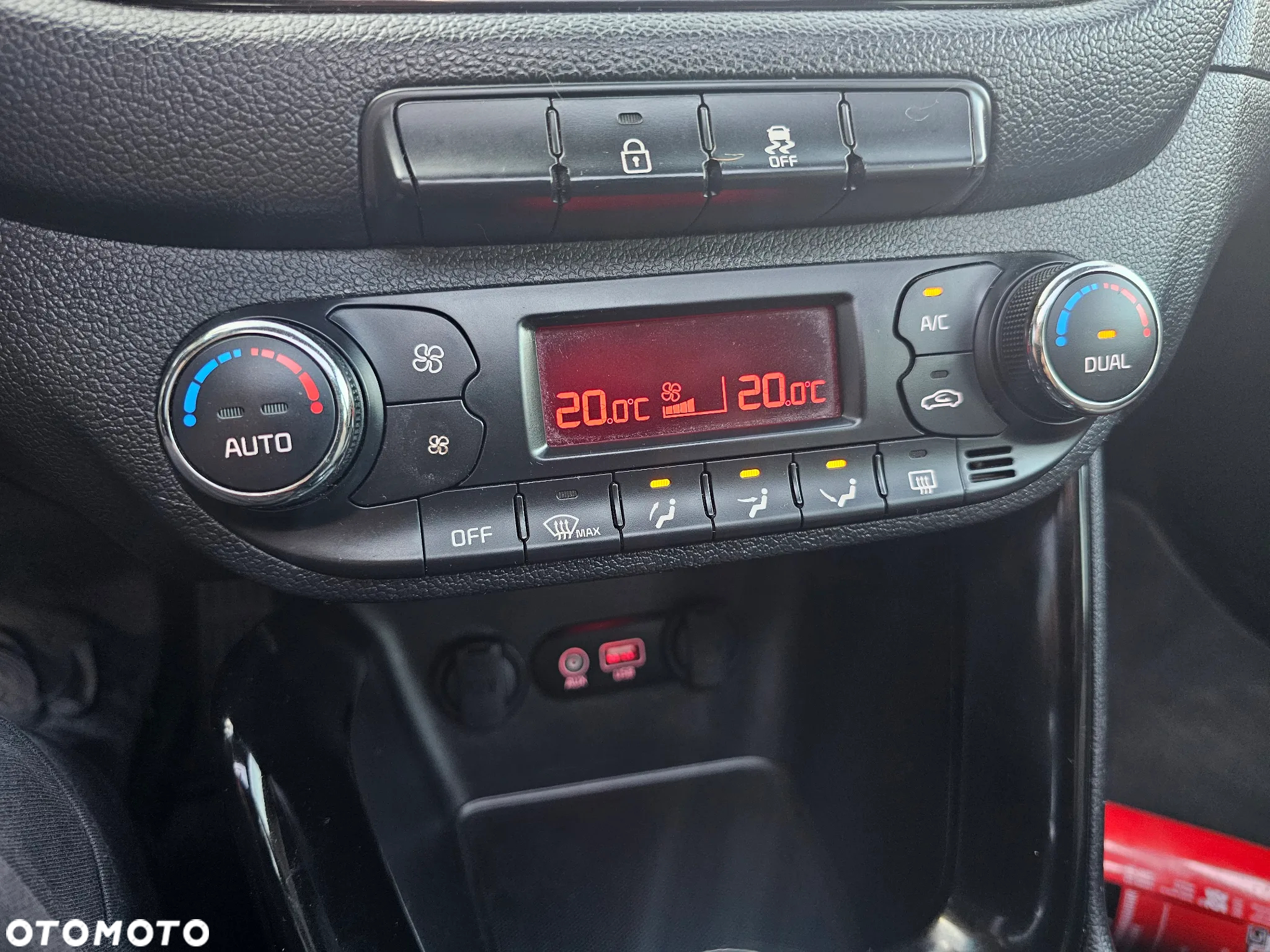 Kia Ceed Cee'd 1.6 CRDi Smart - 11