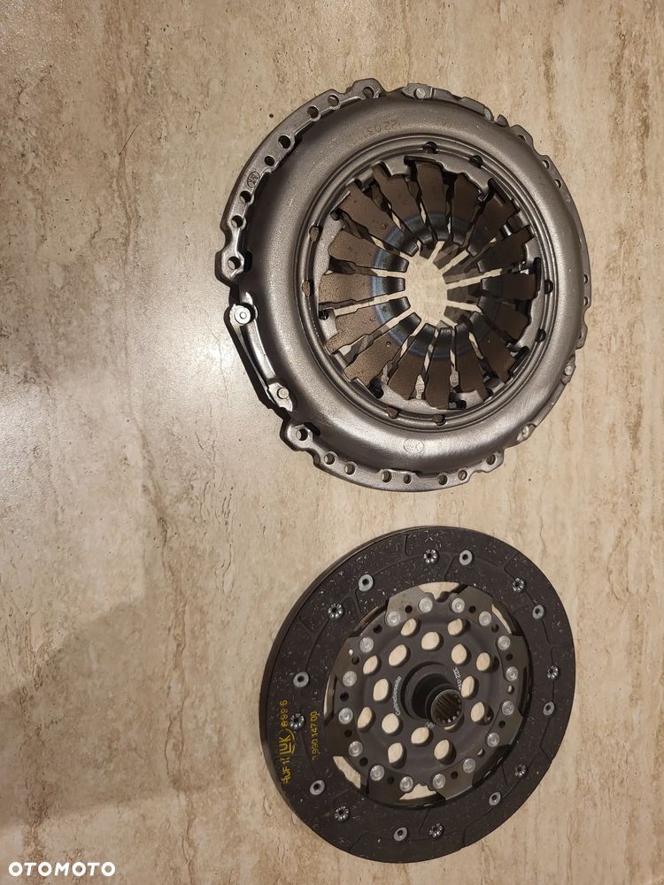 Zestaw sprzęgła SPRZĘGŁO OPEL COMBO, COMBO TOUR, CORSA C, CORSA D, MERIVA A, TIGRA 1.3D 06.03- - 1