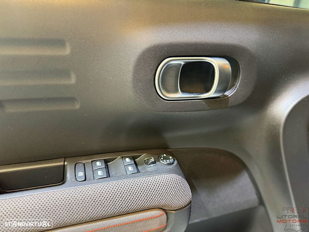 Citroën C3 Aircross 1.2 PureTech Shine EAT6 - 18
