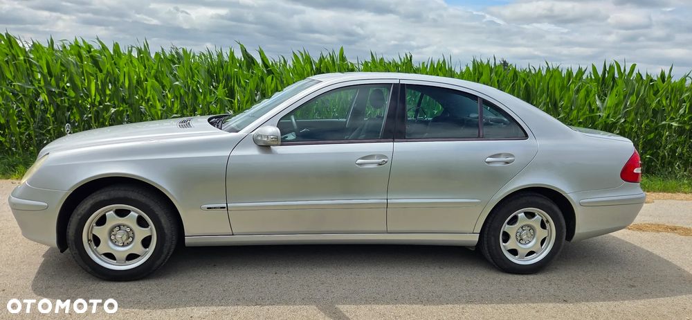 Mercedes-Benz Klasa E - 7
