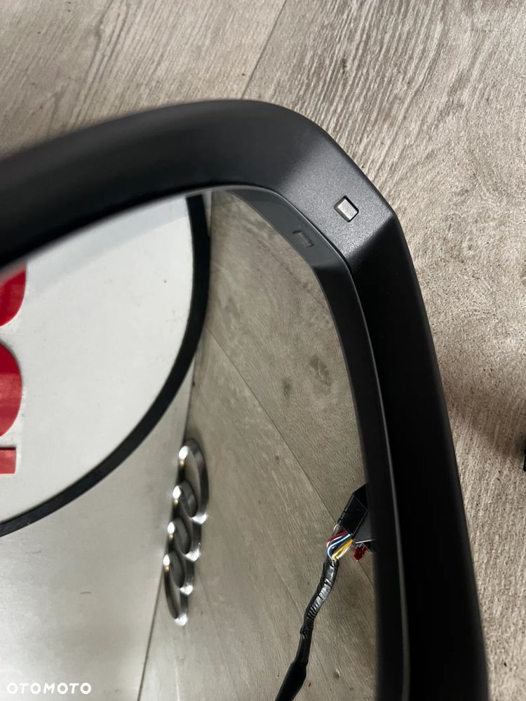 LUSTERKO LEWE PRAWE 12PIN AUDI A4 B9 FOTOCHROM ASYSTENT LY9T - 4