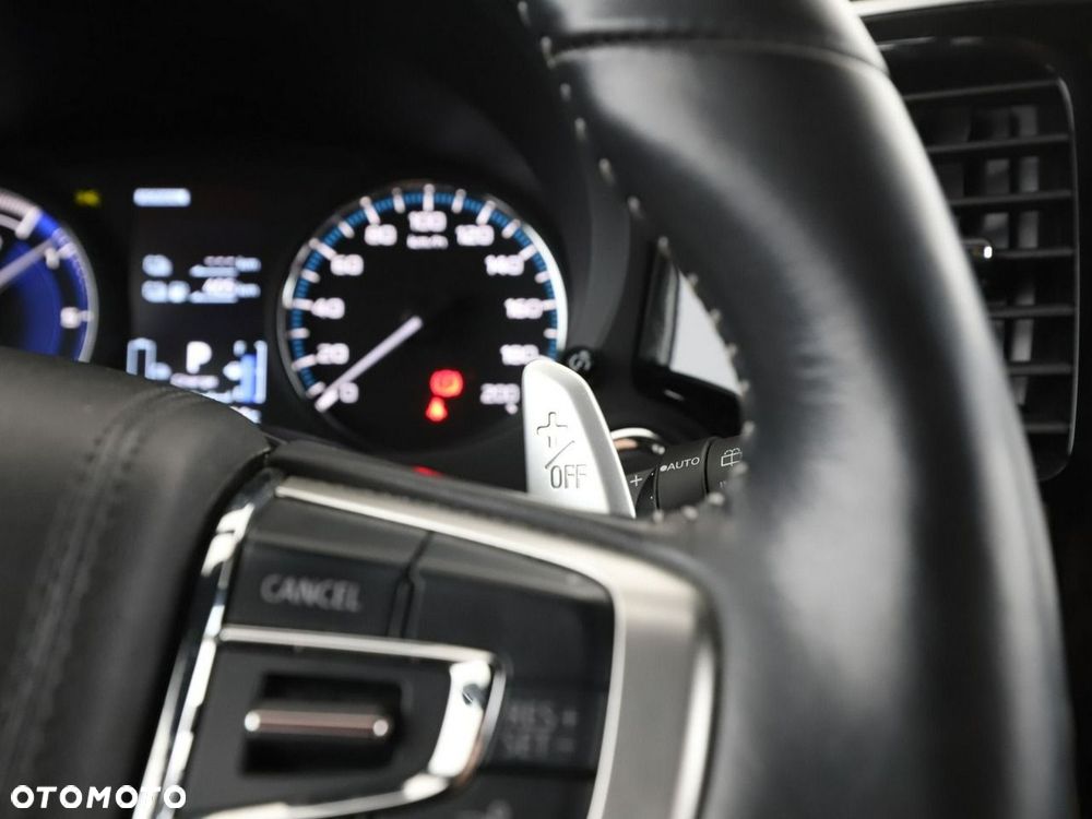 Mitsubishi Outlander 2.4 4WD Spirit+ - 34