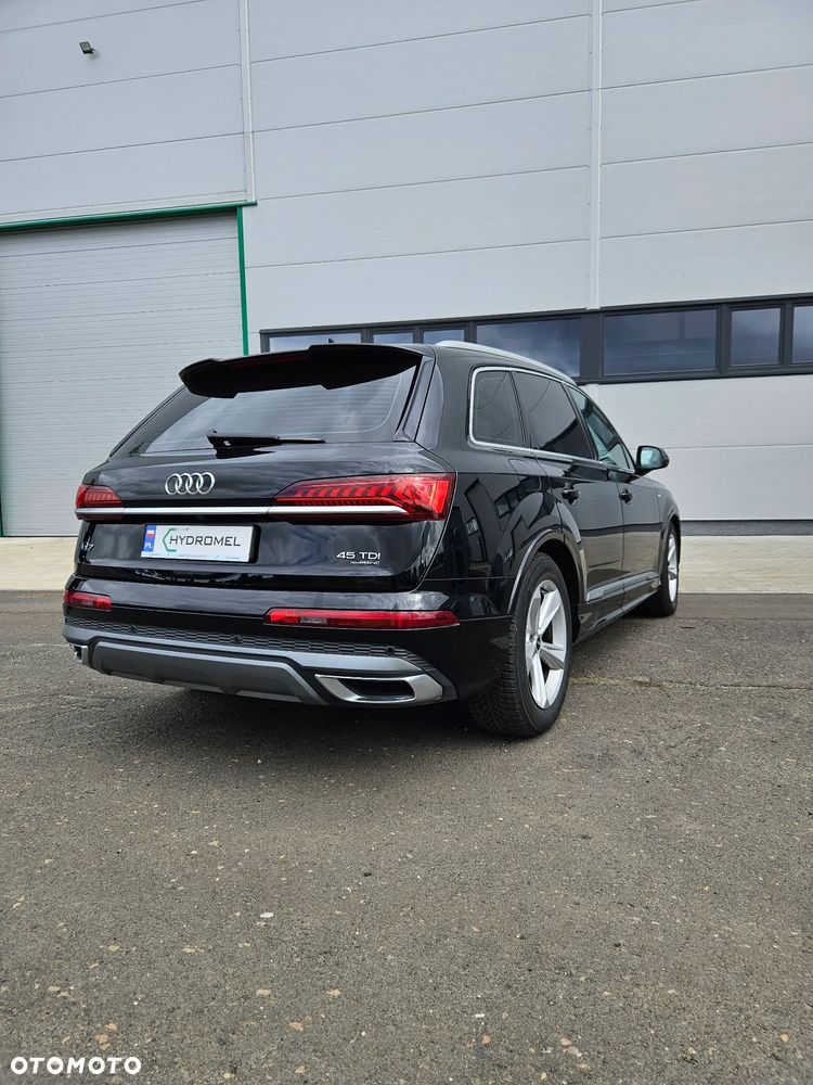 Audi Q7 - 3