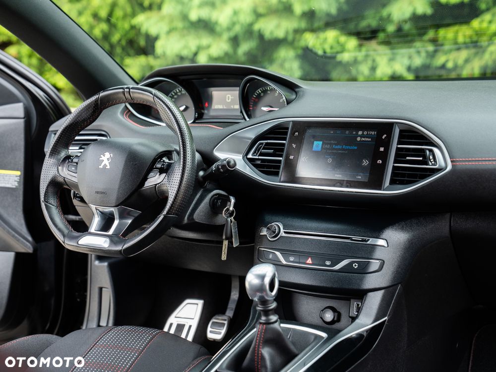 Peugeot 308 1.2 PureTech Allure S&S - 31