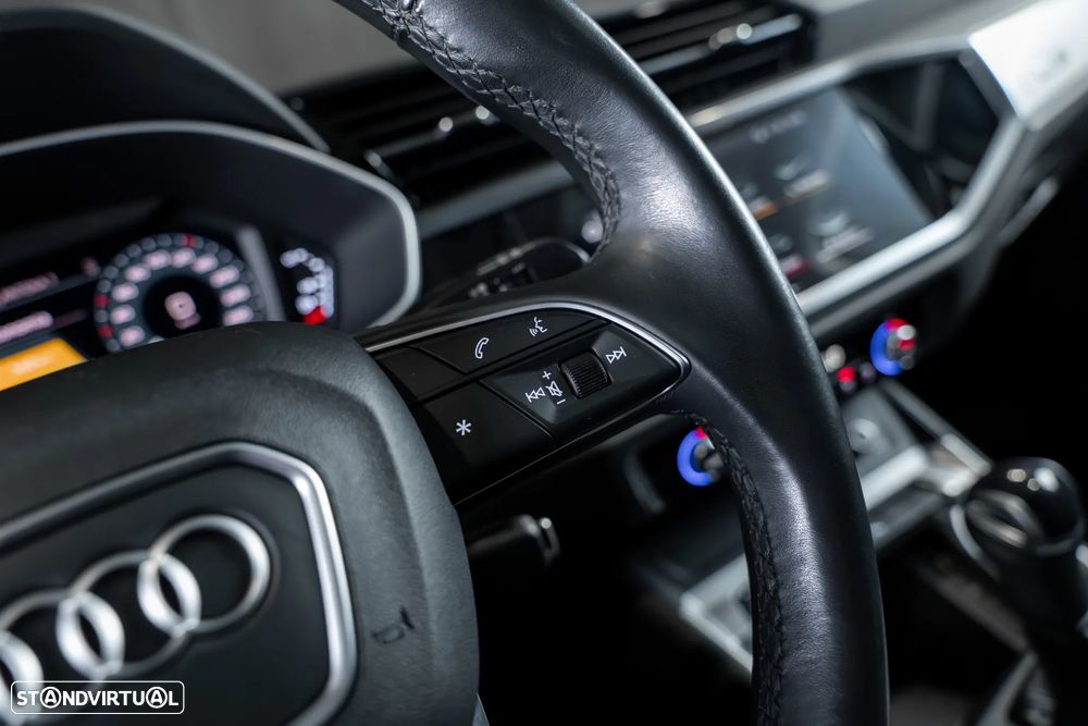 Audi Q3 - 11