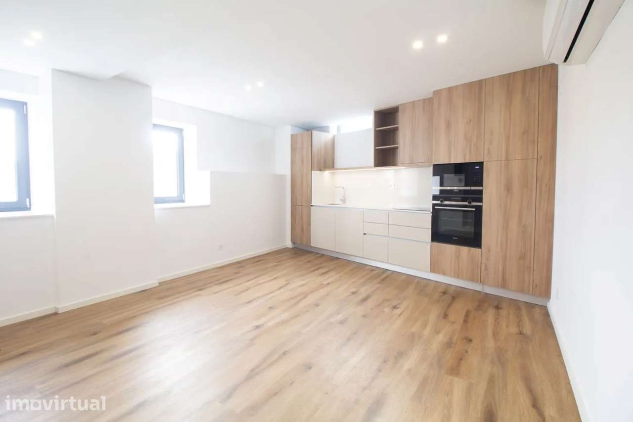 T1 DUPLEX, localizado no coração da zona da Foz do Rio - Grande imagem: 2/11