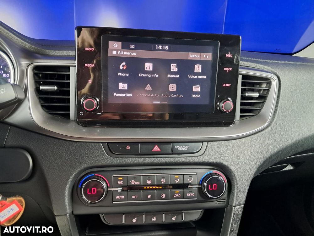 Kia XCeed - 20