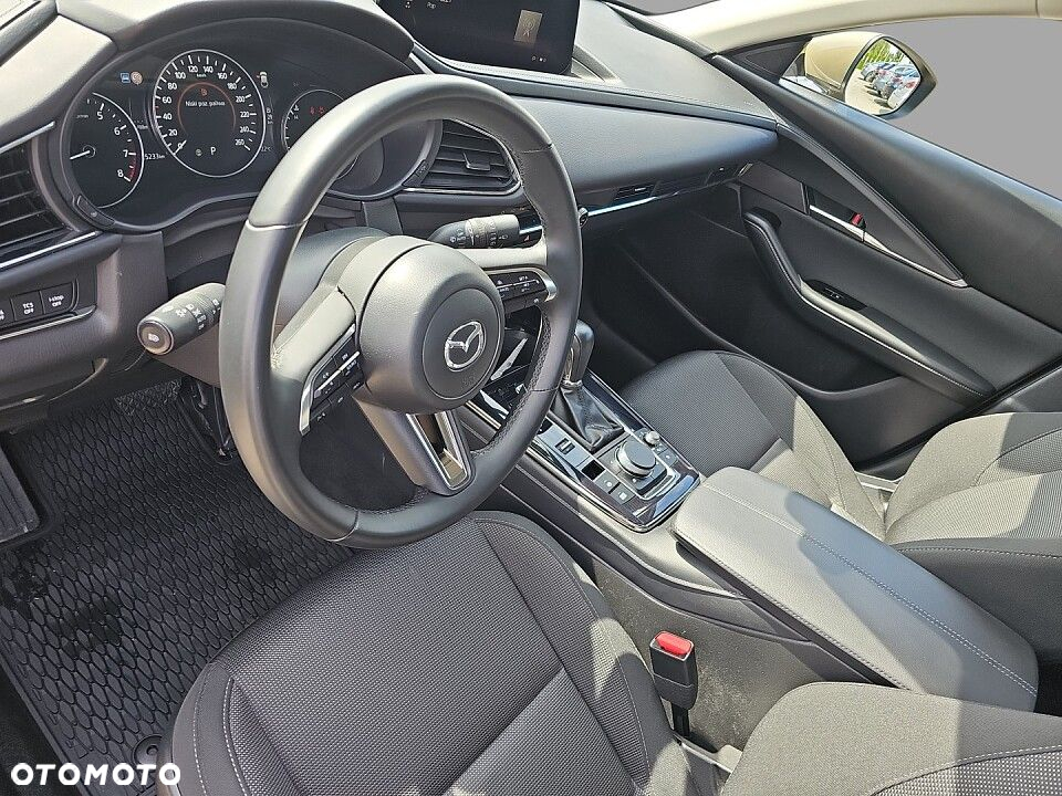 Mazda CX-30 - 12