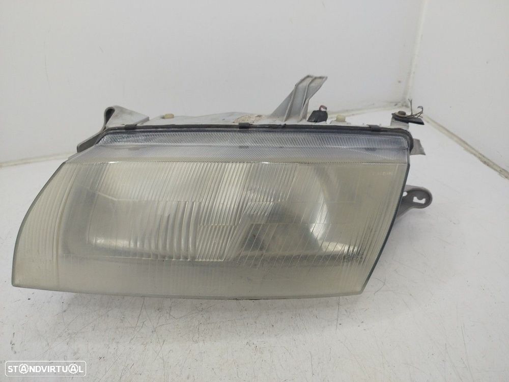 Farol/ Otica Dianteiro Dto Mazda 323 S V (Ba) - 3